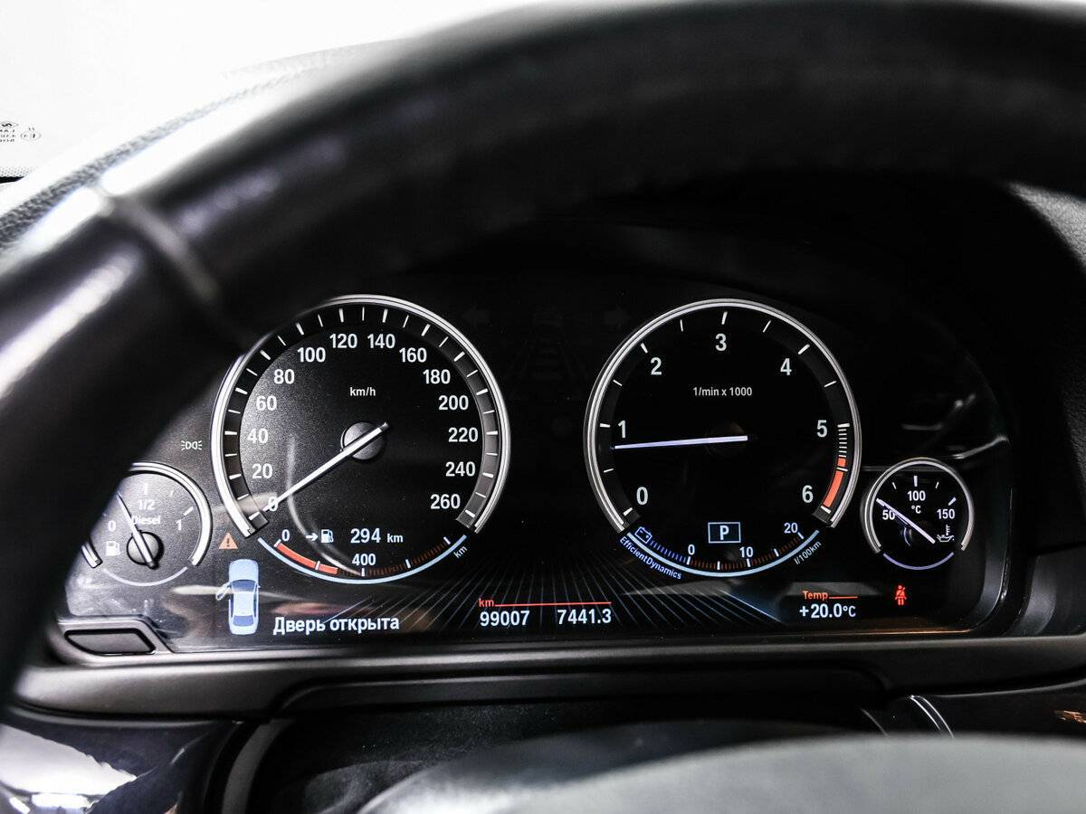 BMW 5 серии 2016 года с пробегом. Фото: #9