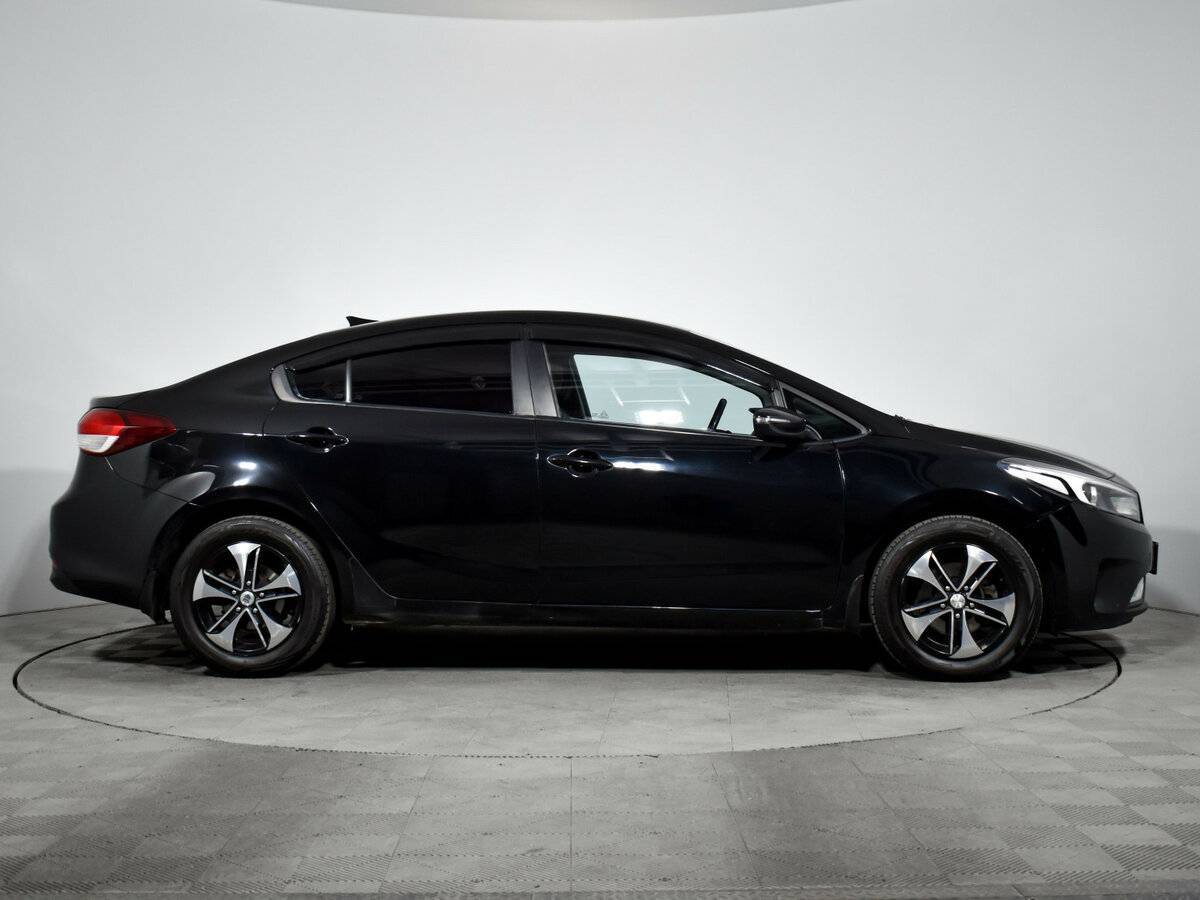 Kia Cerato 2018 года с пробегом. Фото: #3