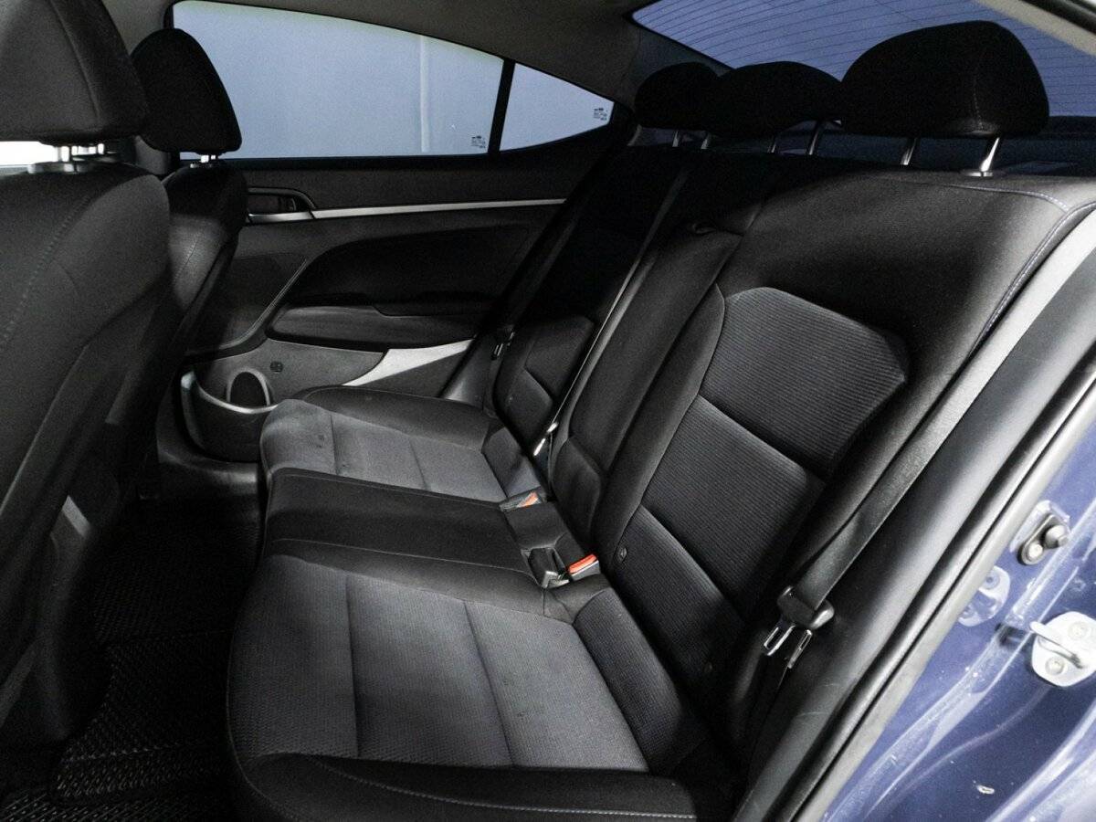 Hyundai Elantra 2016 года с пробегом. Фото: #9
