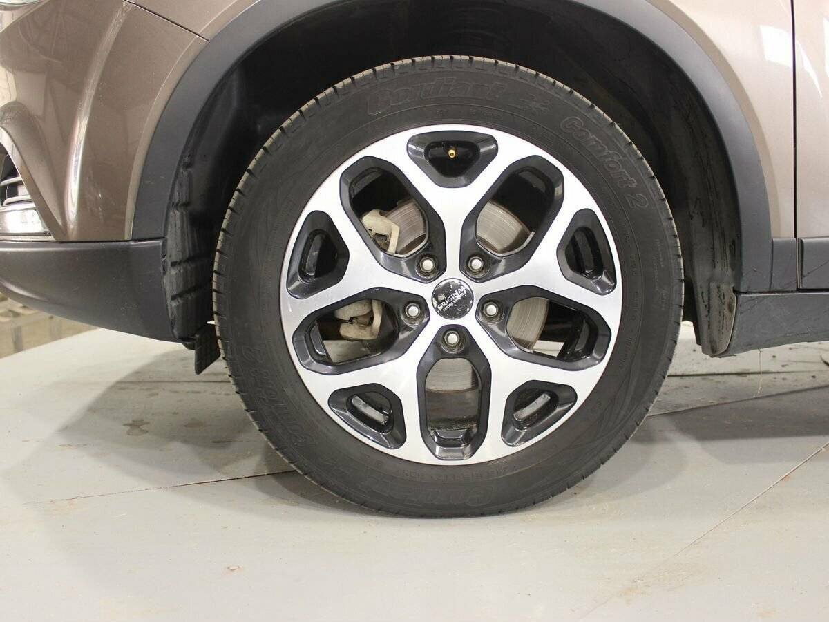 FAW Besturn X40 2019 года с пробегом. Фото: #9