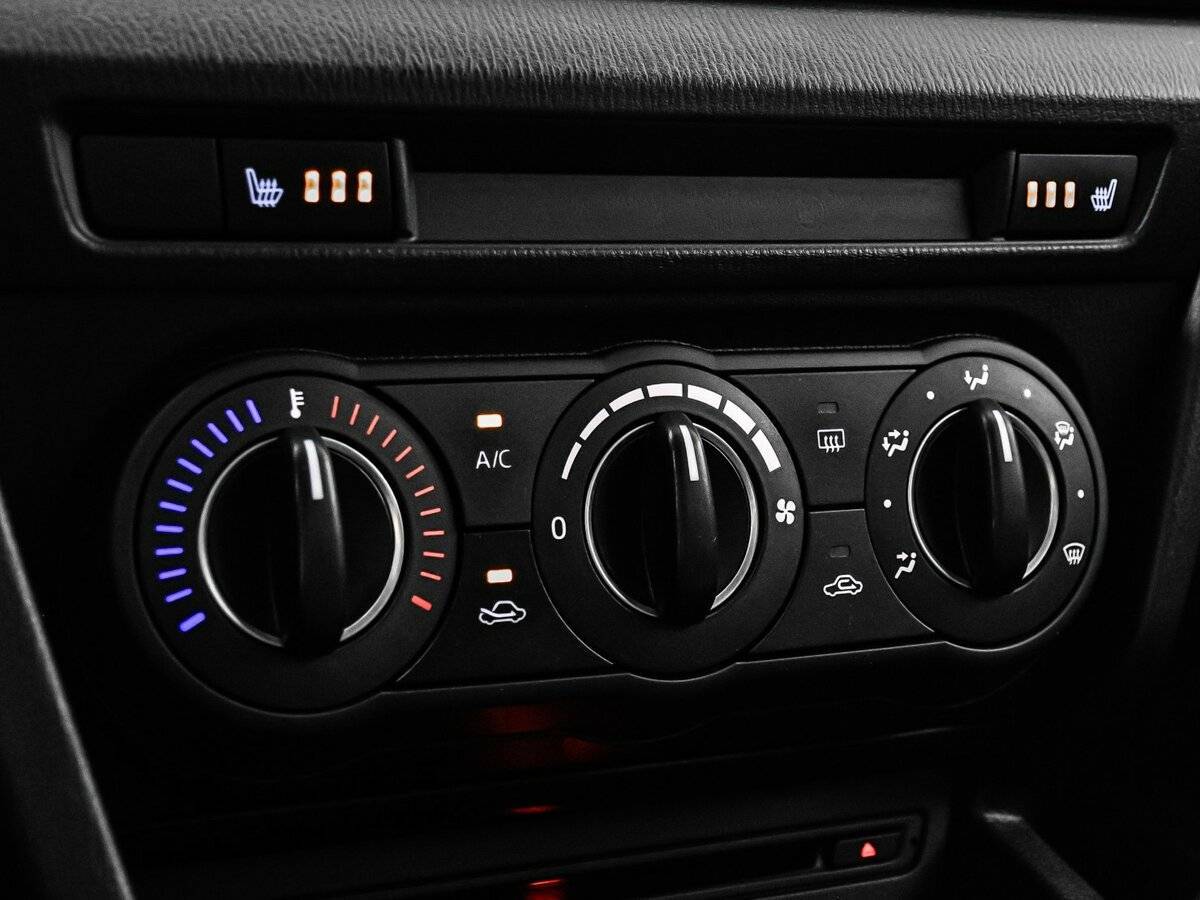 Mazda 3 2014 года с пробегом. Фото: #14