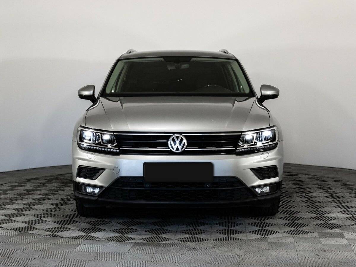 Volkswagen Tiguan 2017 года с пробегом. Фото: #1