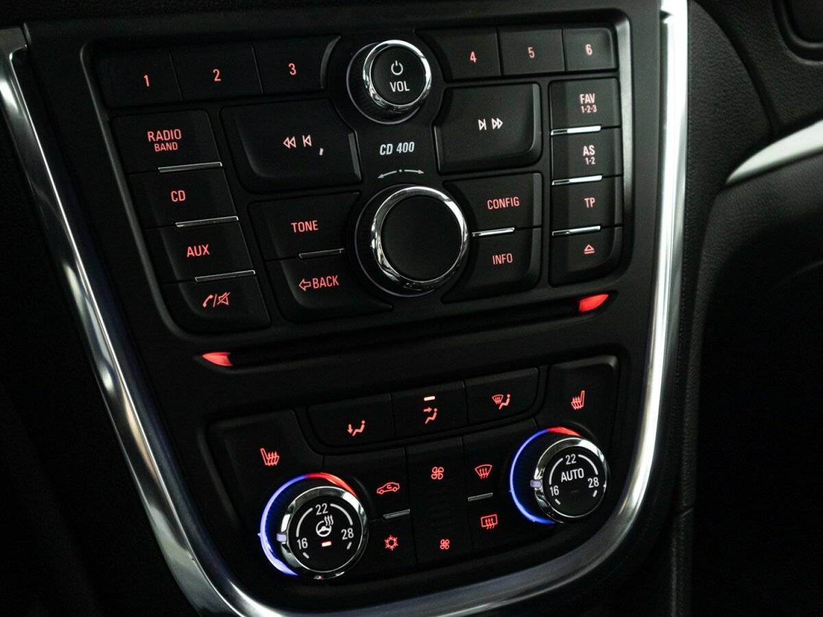 Opel Mokka 2012 года с пробегом. Фото: #15