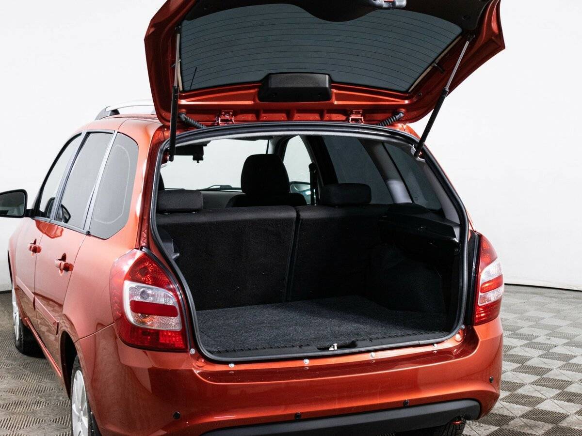 Lada (ВАЗ) Granta 2019 года с пробегом. Фото: #6