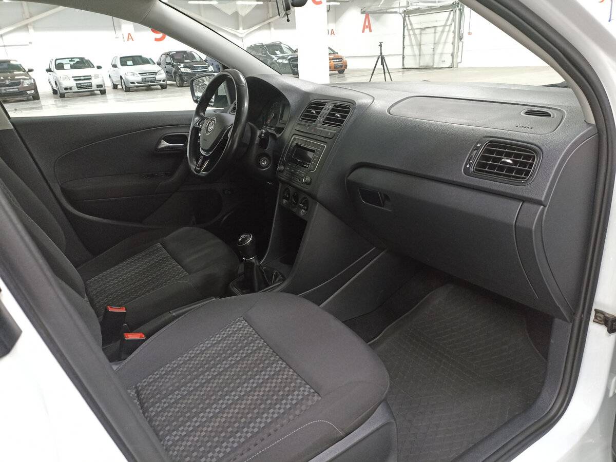 Volkswagen Polo 2018 года с пробегом. Фото: #10