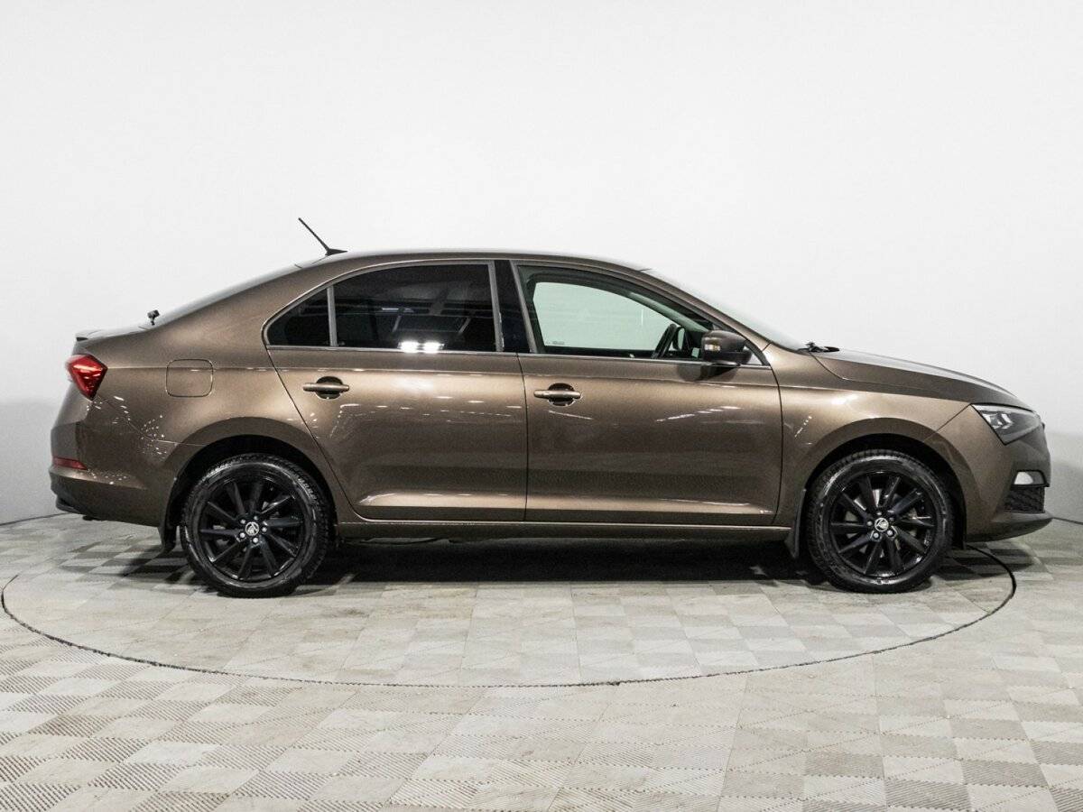 Skoda Rapid 2022 года с пробегом. Фото: #3