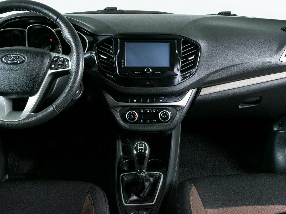 Lada (ВАЗ) Vesta 2020 года с пробегом. Фото: #8