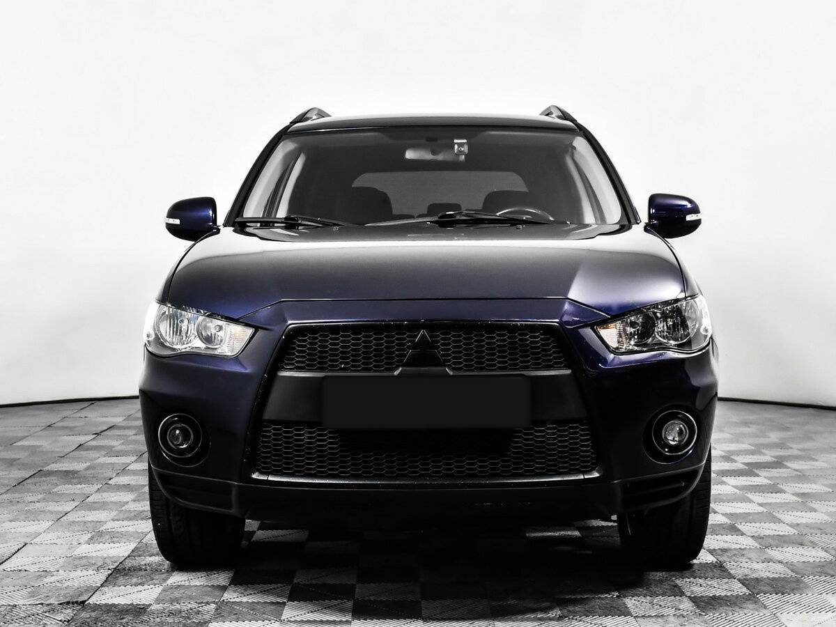 Mitsubishi Outlander 2012 года с пробегом. Фото: #1