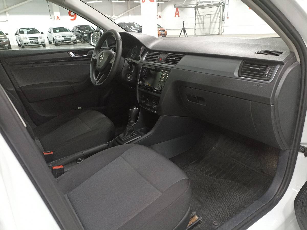 Skoda Rapid 2018 года с пробегом. Фото: #10