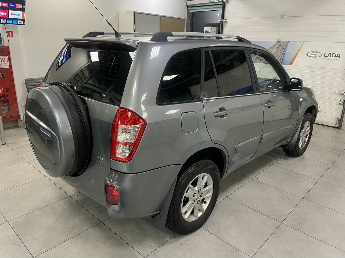 Chery Tiggo (T11) 2014 года с пробегом. Фото: #3