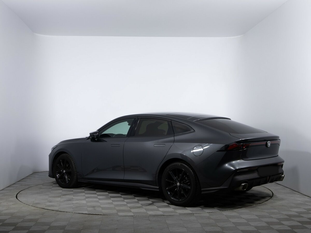 Changan UNI-V 2023 года с пробегом. Фото: #6