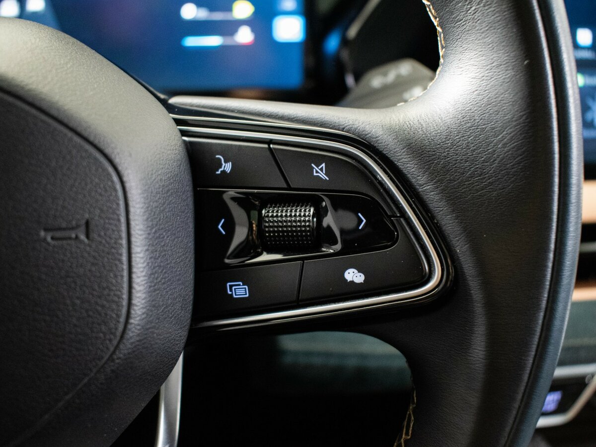 Geely Monjaro 2022 года с пробегом. Фото: #14