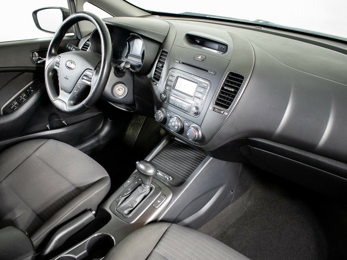 Kia Cerato 2015 года с пробегом. Фото: #7