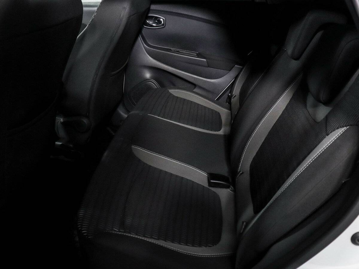 Renault Kaptur 2018 года с пробегом. Фото: #7