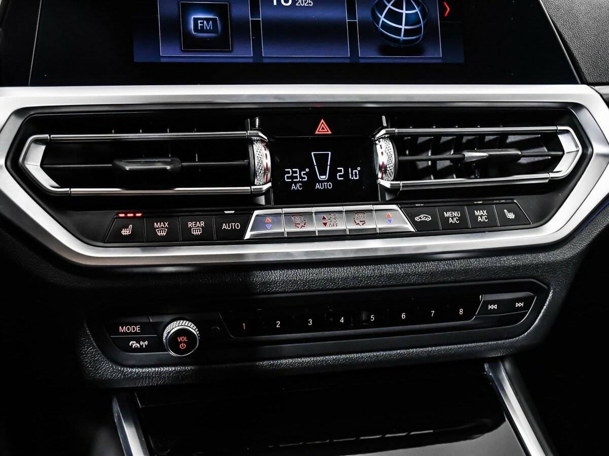 BMW 3 серии 2019 года с пробегом. Фото: #12