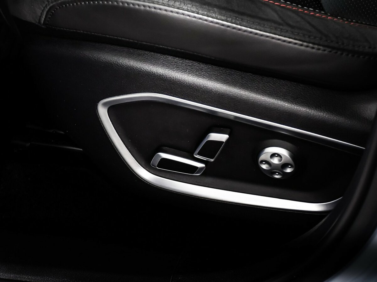 Geely Tugella 2022 года с пробегом. Фото: #14