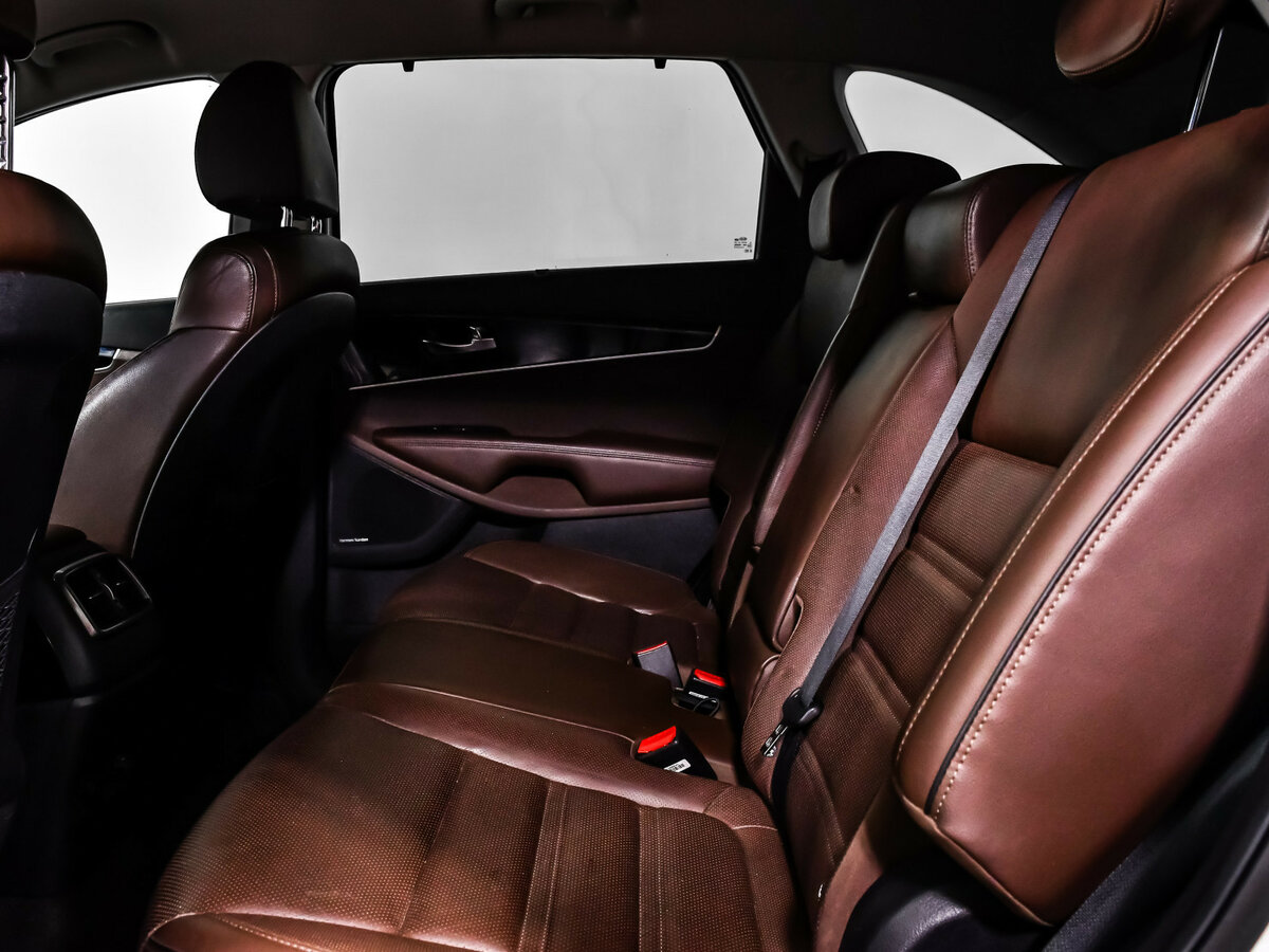 Kia Sorento 2019 года с пробегом. Фото: #9