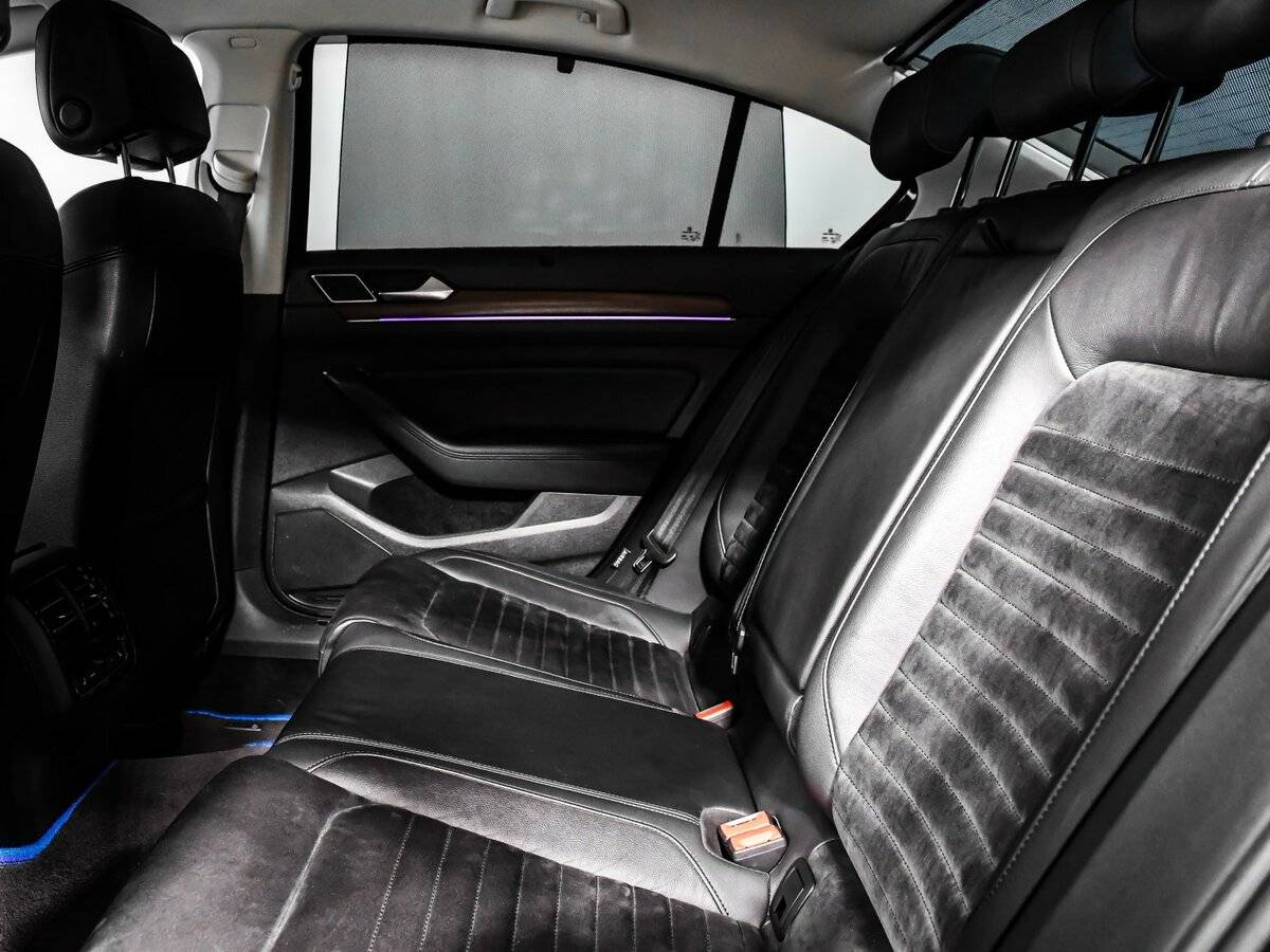 Volkswagen Passat 2018 года с пробегом. Фото: #10