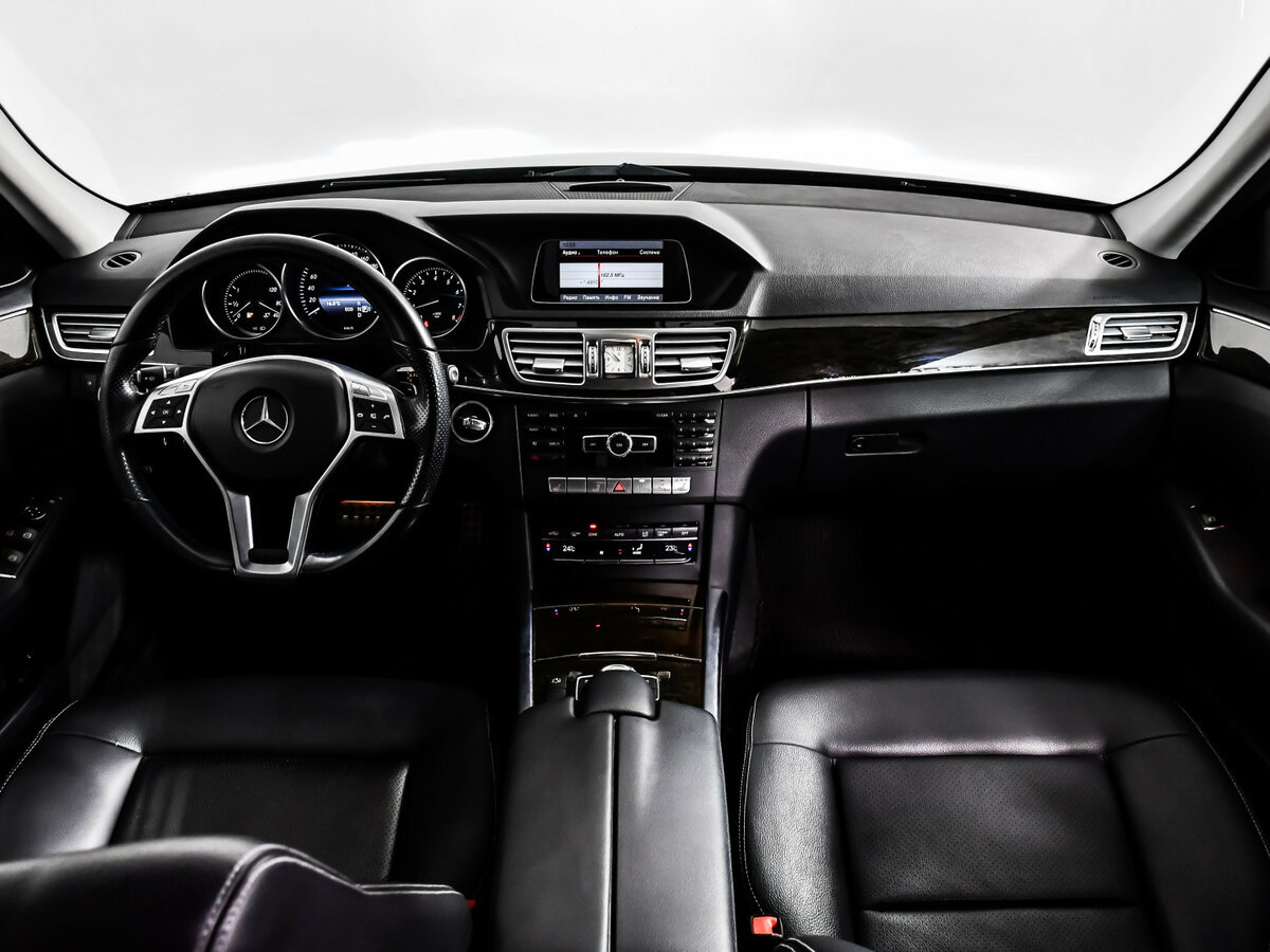 Mercedes-Benz E-Класс 2013 года с пробегом. Фото: #10