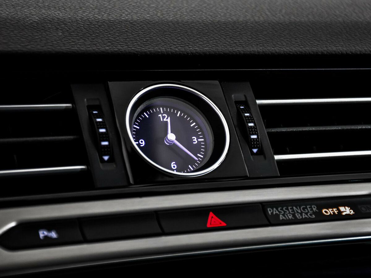 Volkswagen Passat 2018 года с пробегом. Фото: #14