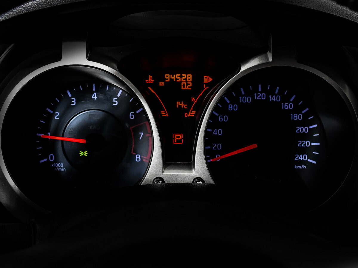 Nissan Juke 2012 года с пробегом. Фото: #9