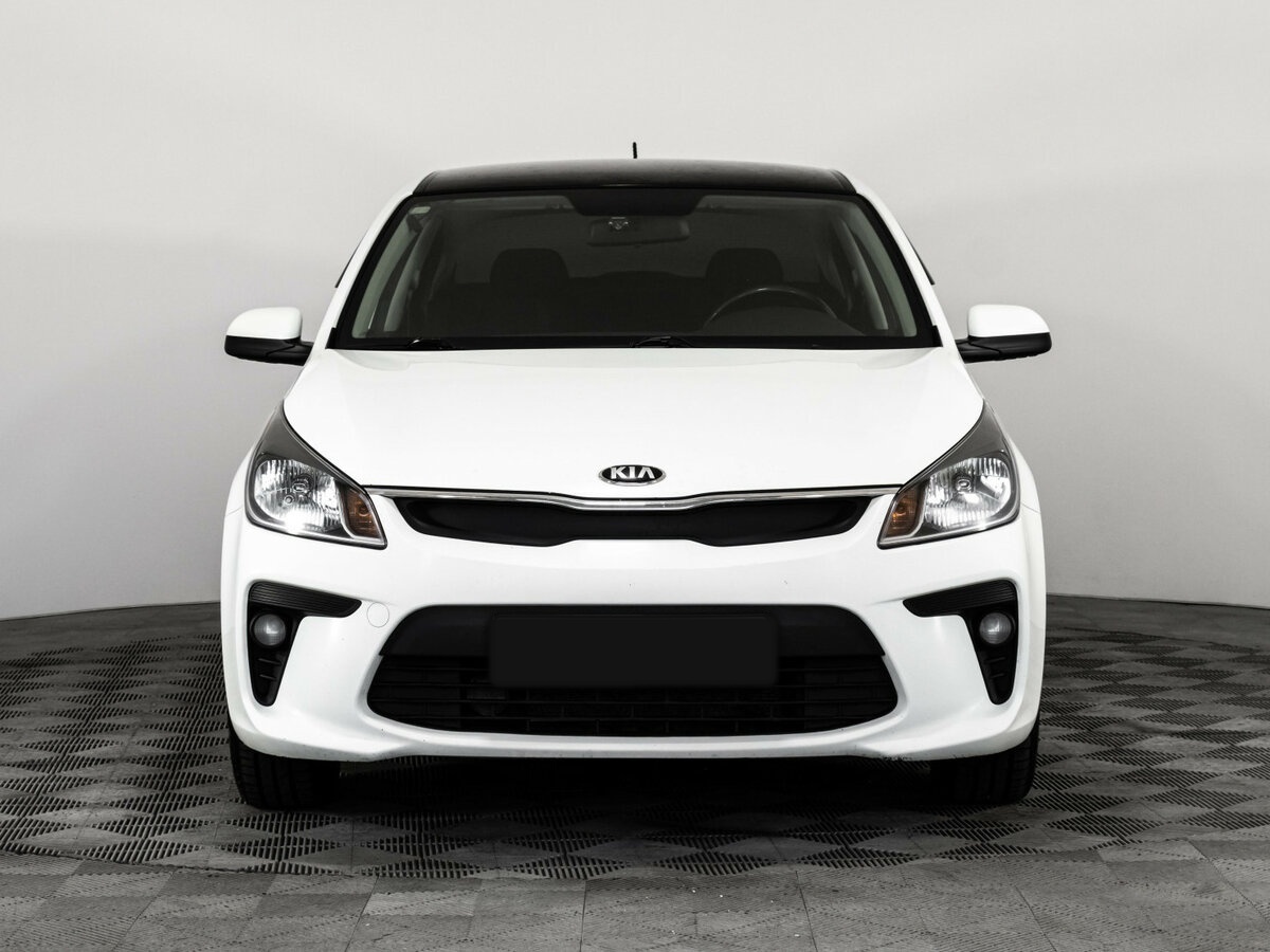 Kia Rio 2017 года с пробегом. Фото: #1