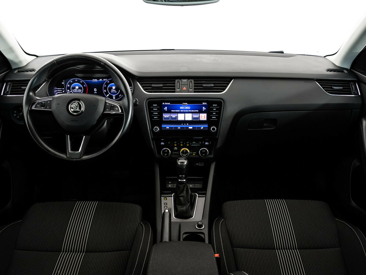 Skoda Octavia 2019 года с пробегом. Фото: #7