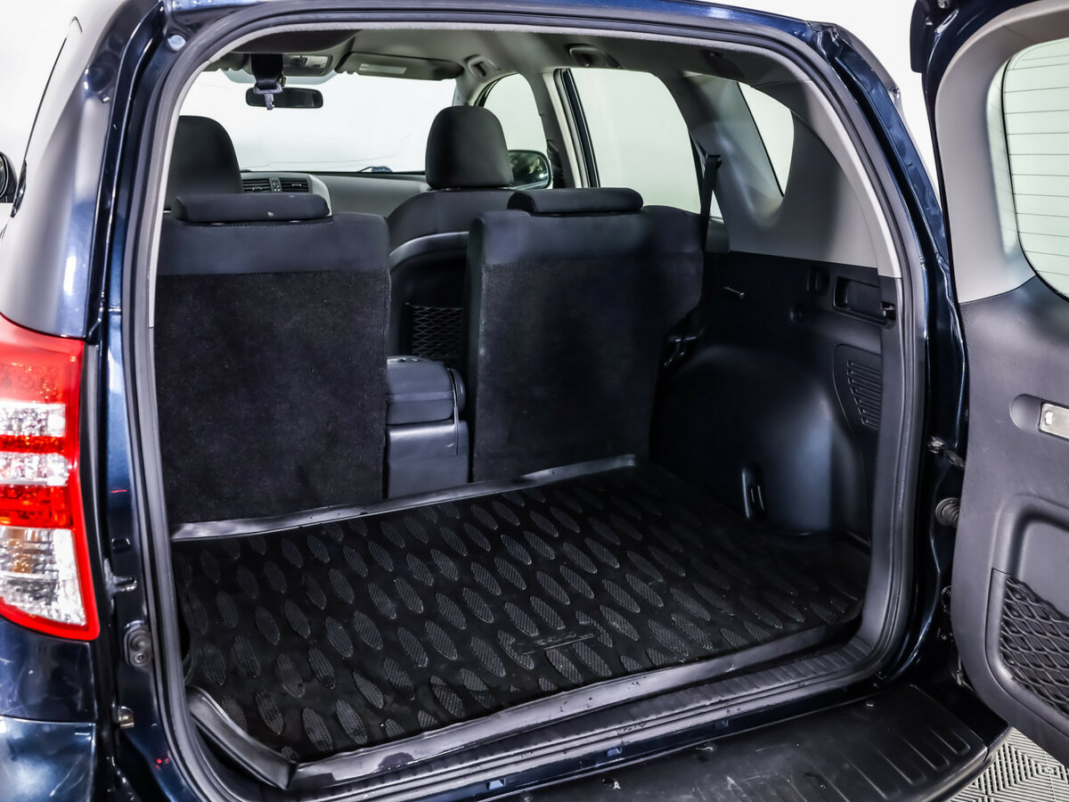 Toyota RAV4 2012 года с пробегом. Фото: #17