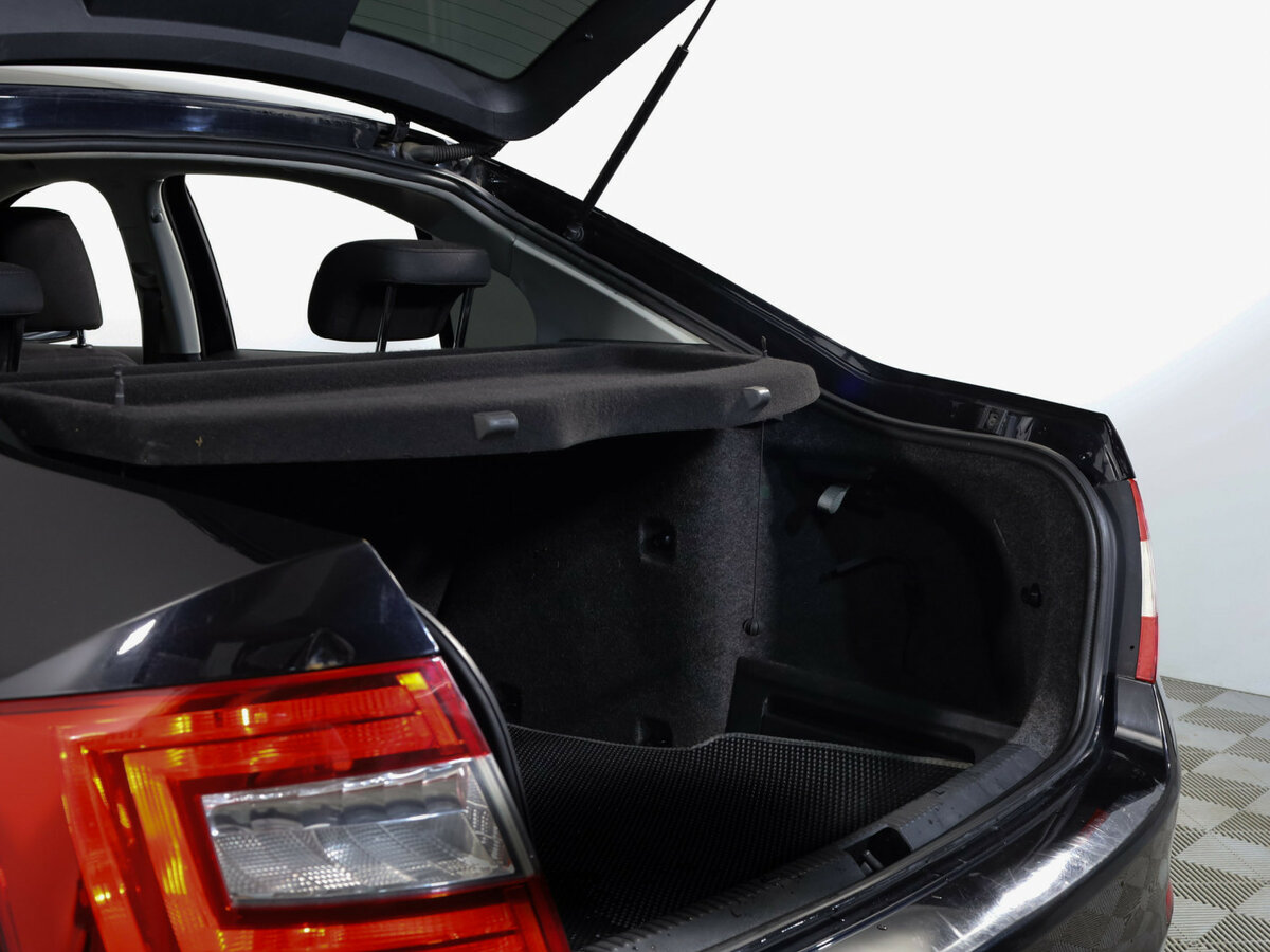 Skoda Octavia 2013 года с пробегом. Фото: #22