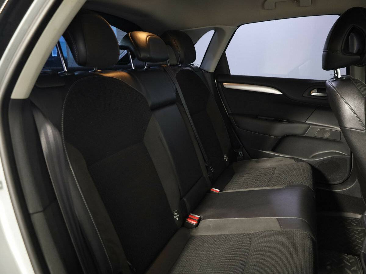 Citroen C4 2012 года с пробегом. Фото: #11