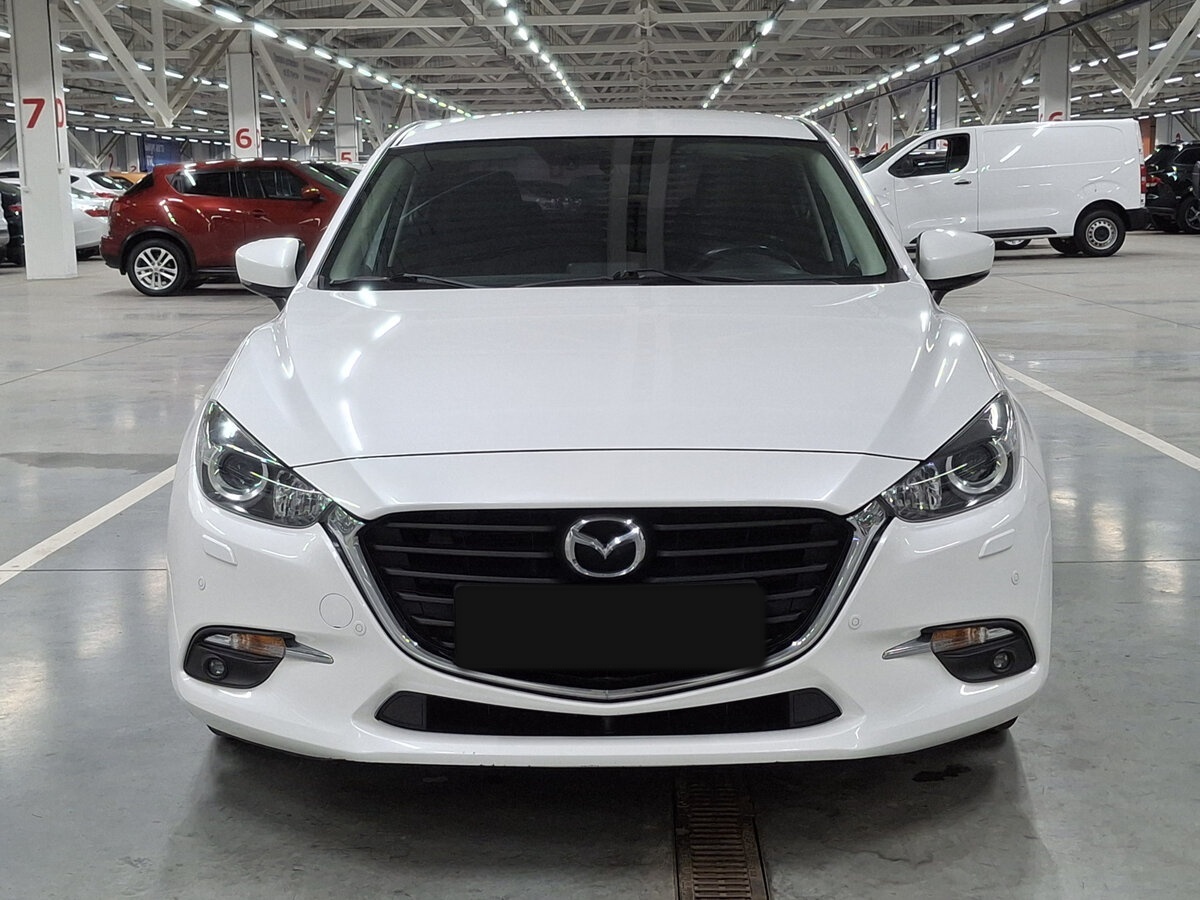Mazda 3 2018 года с пробегом. Фото: #1