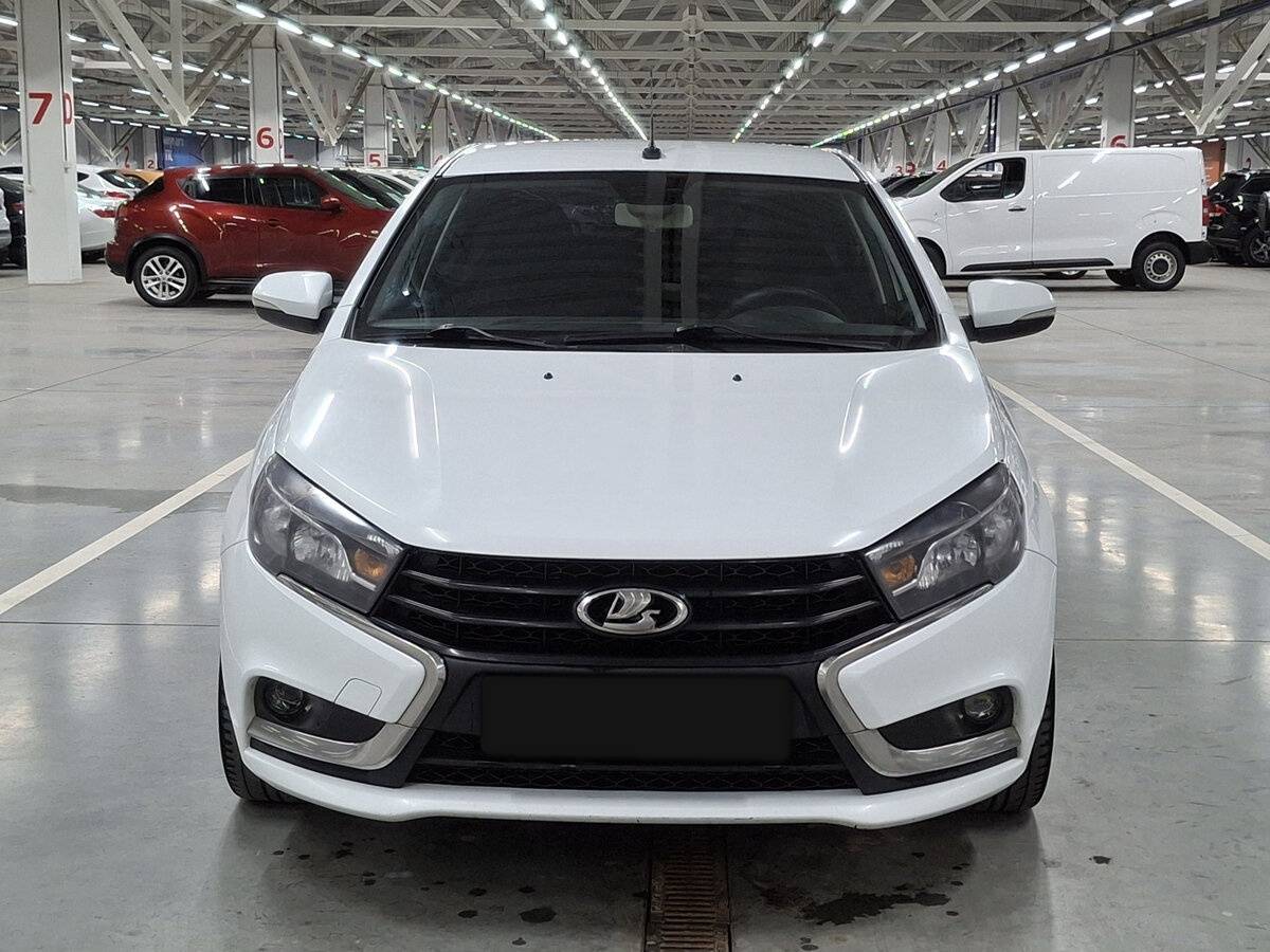 Lada (ВАЗ) Vesta 2017 года с пробегом. Фото: #1