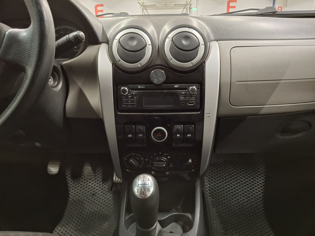 Lada (ВАЗ) Largus 2013 года с пробегом. Фото: #14