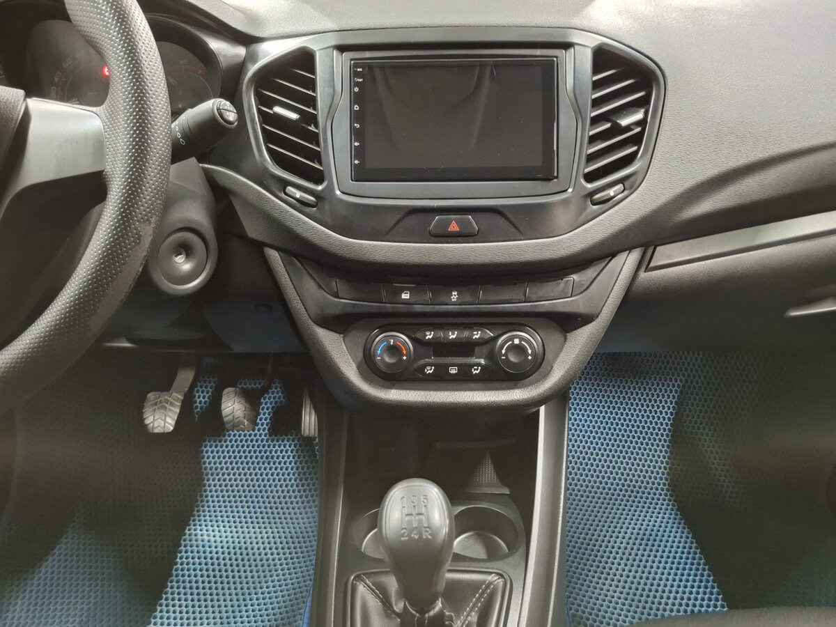 Lada (ВАЗ) Vesta 2018 года с пробегом. Фото: #14