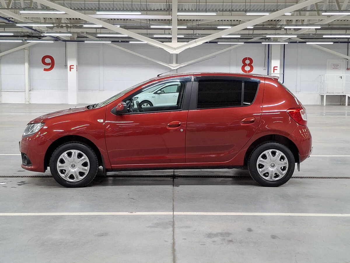Renault Sandero 2017 года с пробегом. Фото: #7