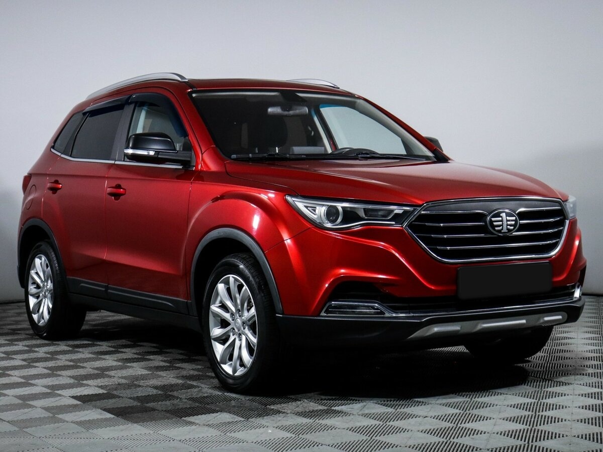 FAW Besturn X40 2021 года с пробегом. Фото: #2