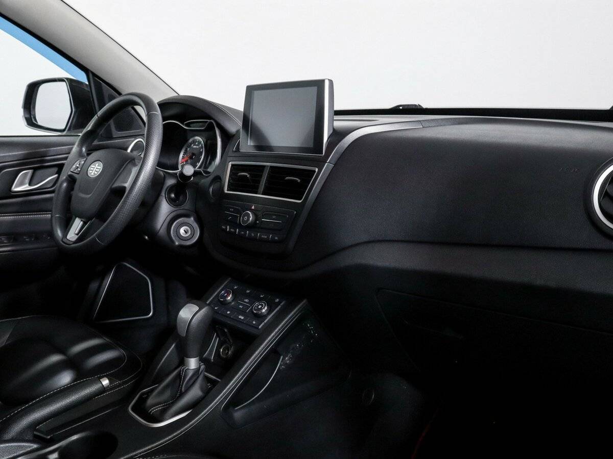 FAW Besturn X40 2021 года с пробегом. Фото: #6