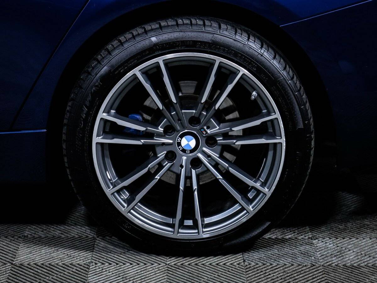 BMW 3 серии 2018 года с пробегом. Фото: #11