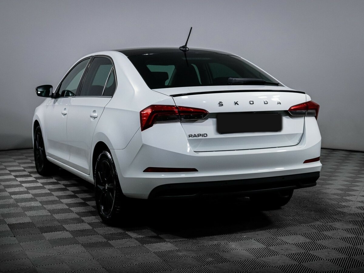 Skoda Rapid 2021 года с пробегом. Фото: #5