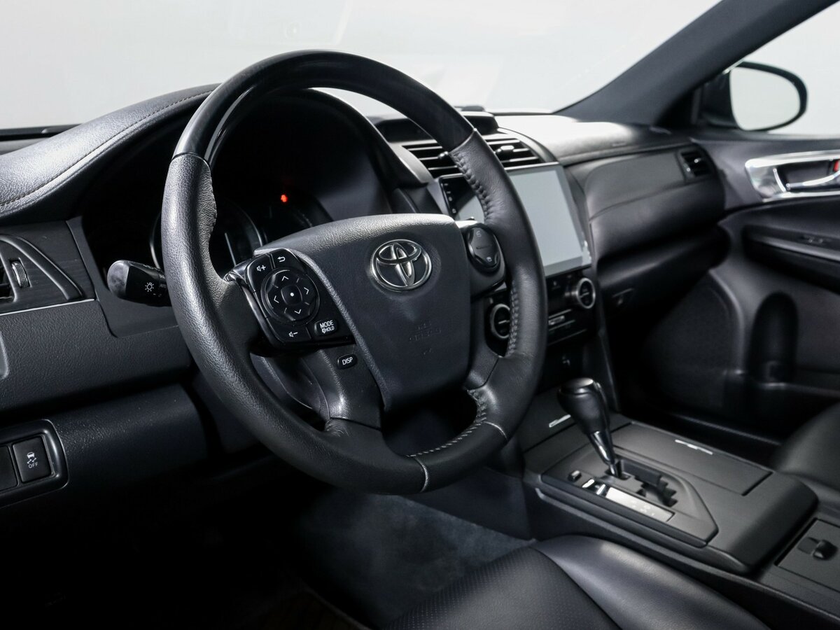 Toyota Camry 2014 года с пробегом. Фото: #10