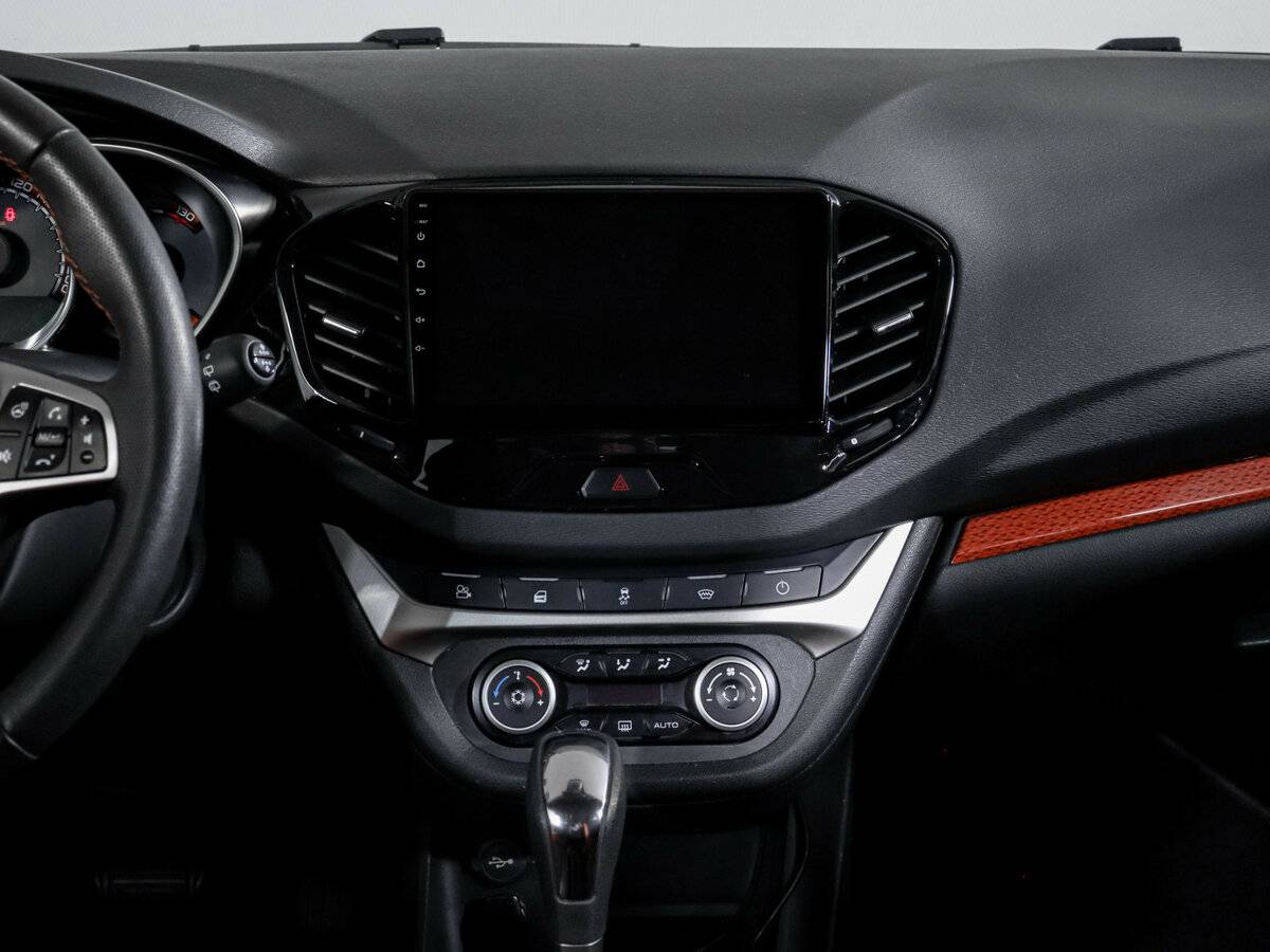 Lada (ВАЗ) Vesta 2020 года с пробегом. Фото: #10