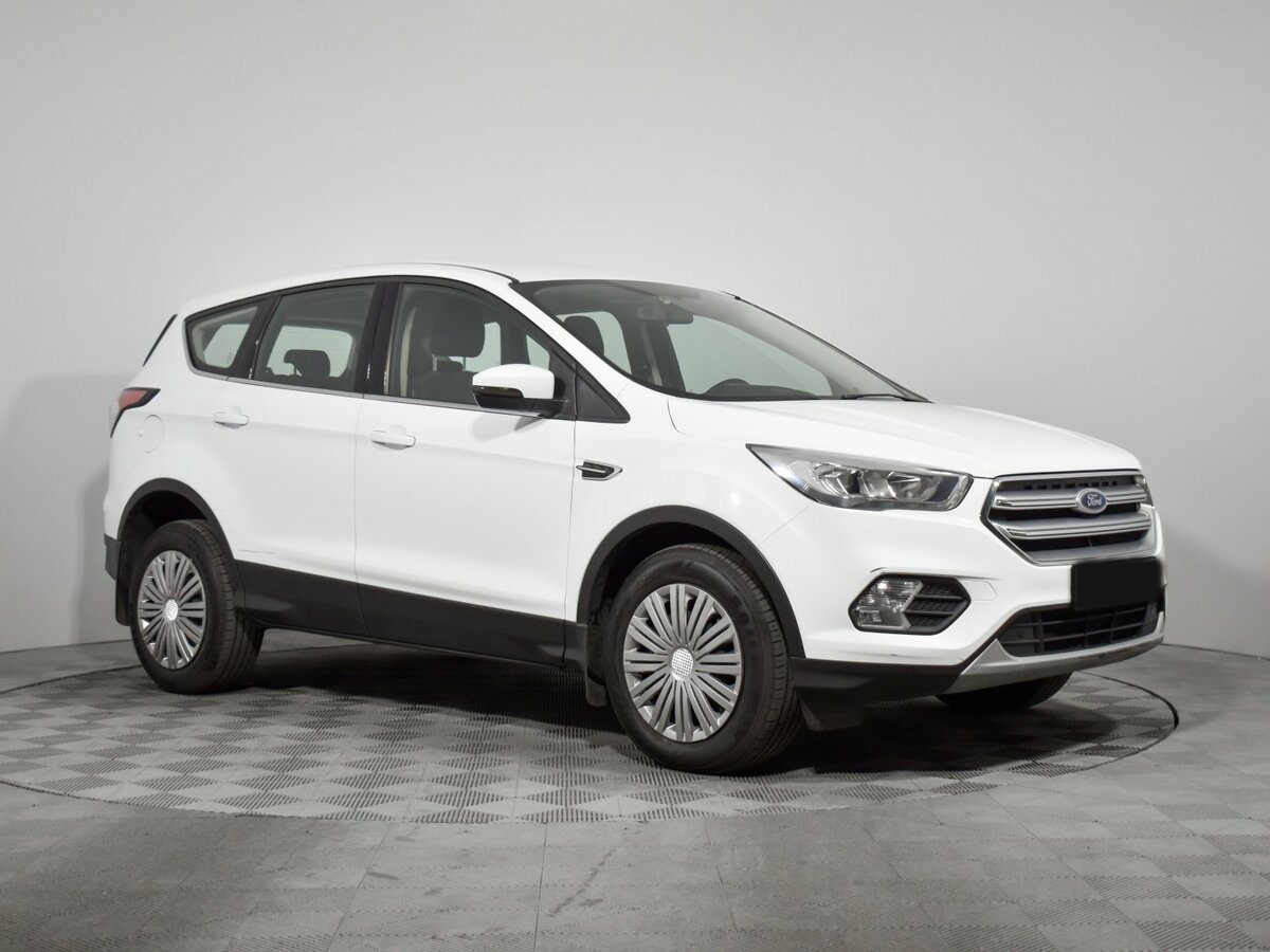 Ford Kuga 2019 года с пробегом. Фото: #2