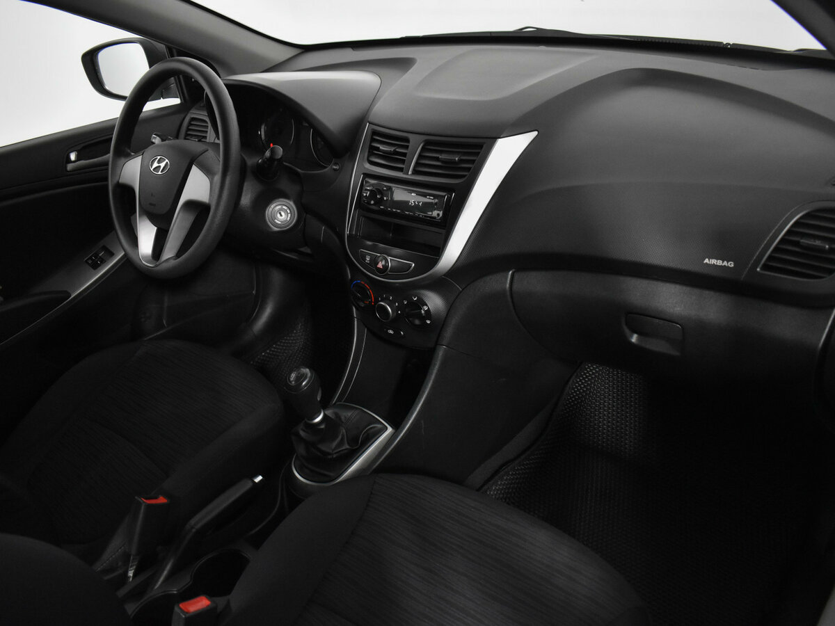 Hyundai Solaris 2016 года с пробегом. Фото: #10