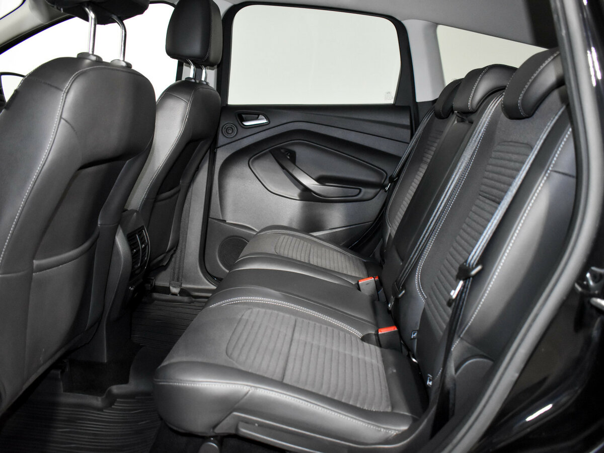 Ford Kuga 2017 года с пробегом. Фото: #17