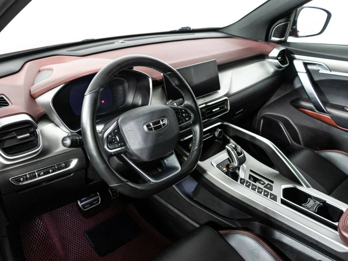 Geely Coolray 2021 года с пробегом. Фото: #10