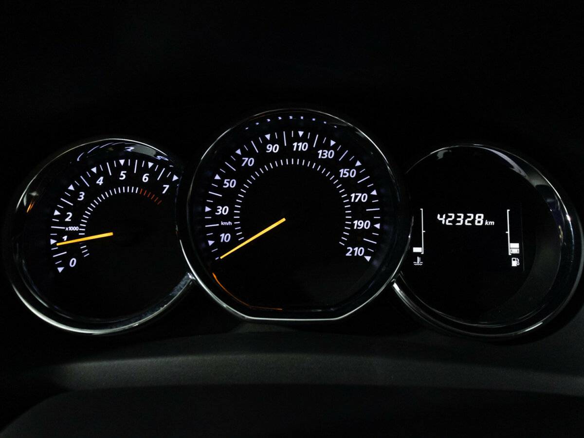 Renault Sandero 2022 года с пробегом. Фото: #11