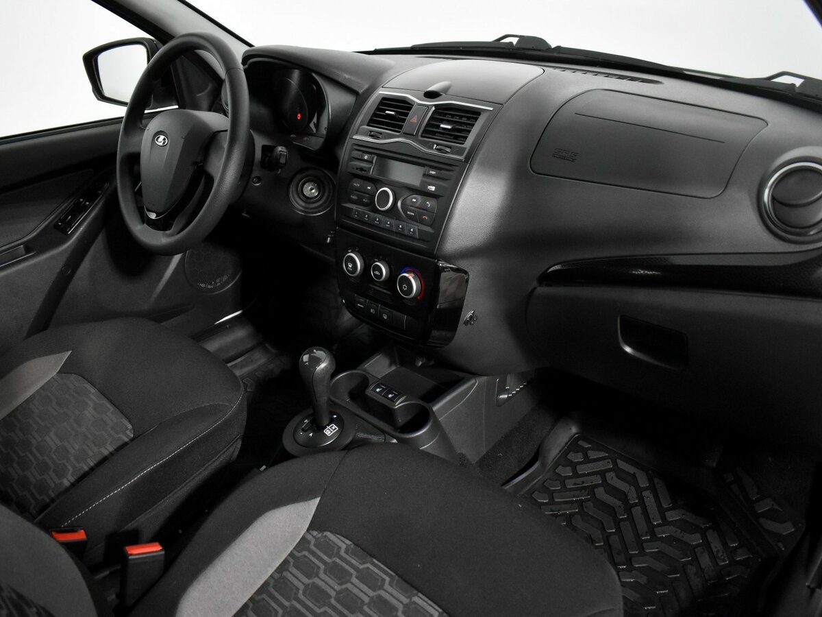 Lada (ВАЗ) Granta 2019 года с пробегом. Фото: #11