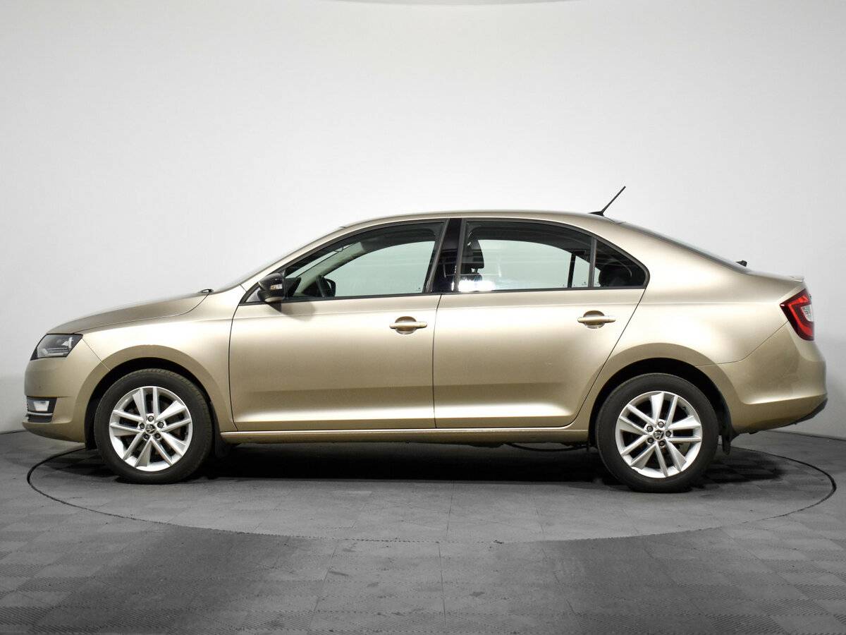 Skoda Rapid 2019 года с пробегом. Фото: #7
