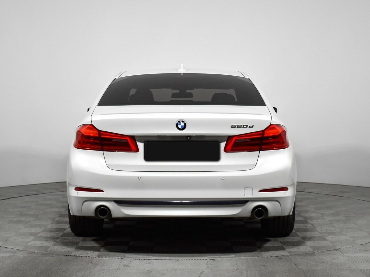 BMW 5 серии 2017 года с пробегом. Фото: #4