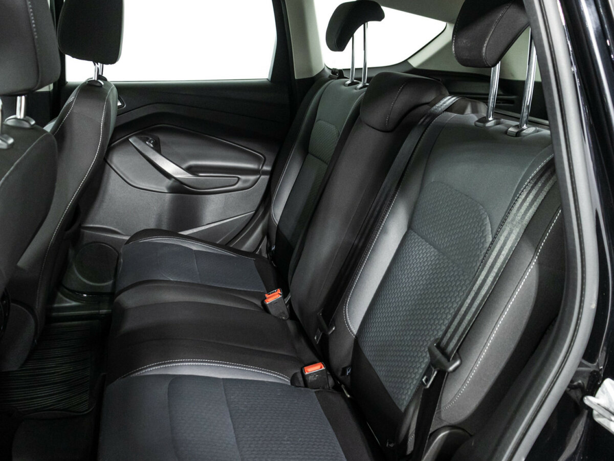 Ford Kuga 2017 года с пробегом. Фото: #9